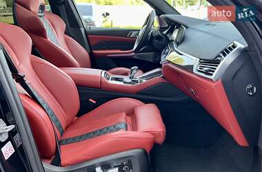 Внедорожник / Кроссовер BMW X5 M 2022 в 