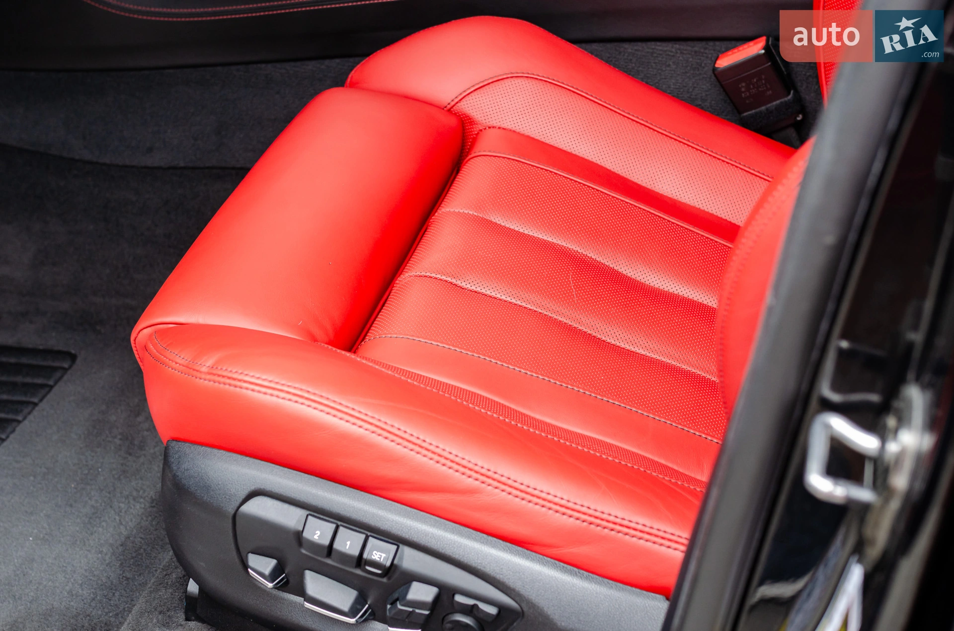 2016 BMW X5 M - мініатюра 33