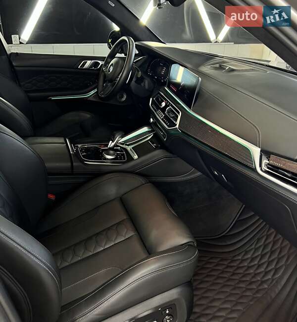 Внедорожник / Кроссовер BMW X5 M 2020 в Хусте