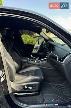 Внедорожник / Кроссовер BMW X5 M 2022 в 
