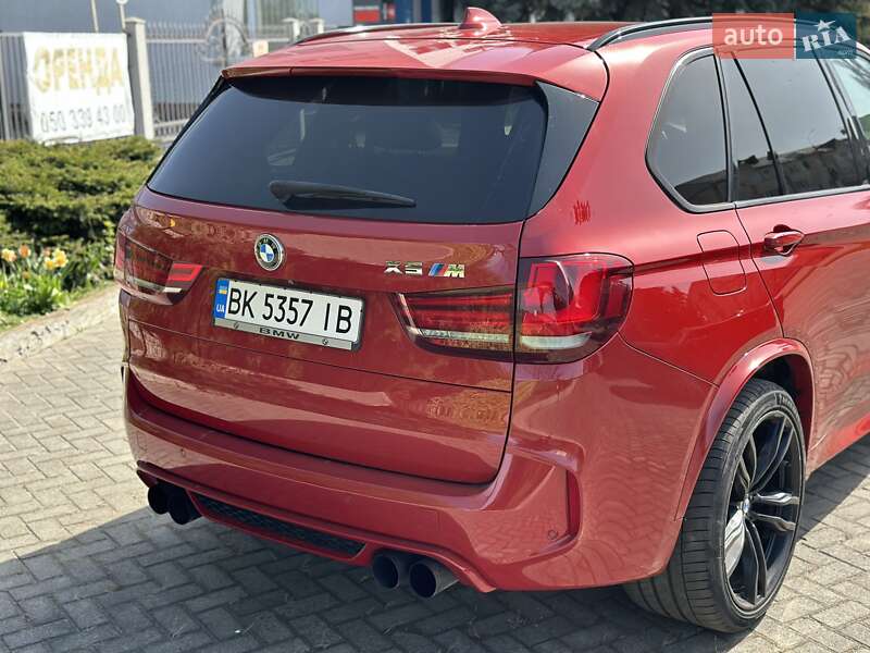 Позашляховик / Кросовер BMW X5 M 2017 в Рівному
