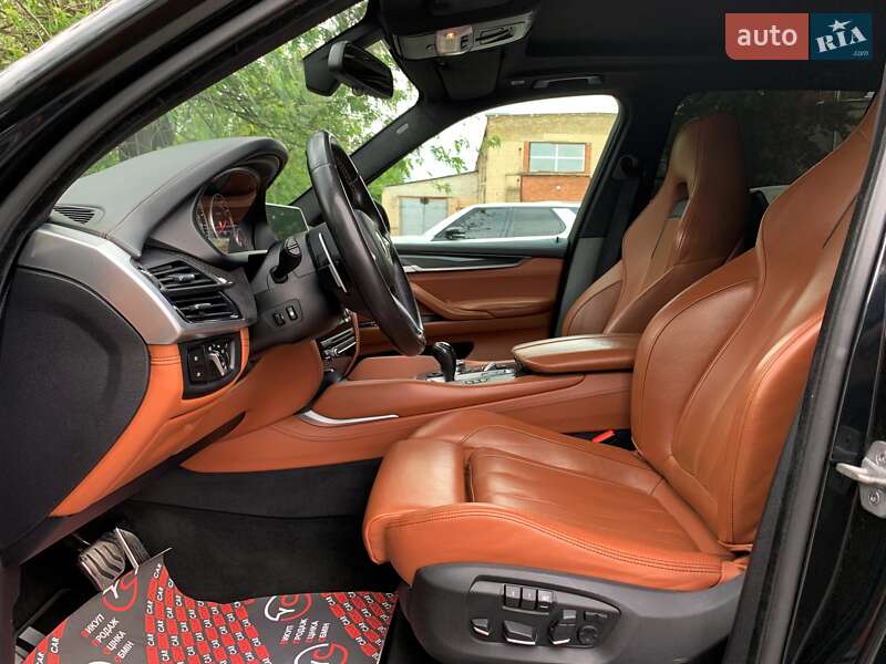 Внедорожник / Кроссовер BMW X5 M 2016 в Киеве