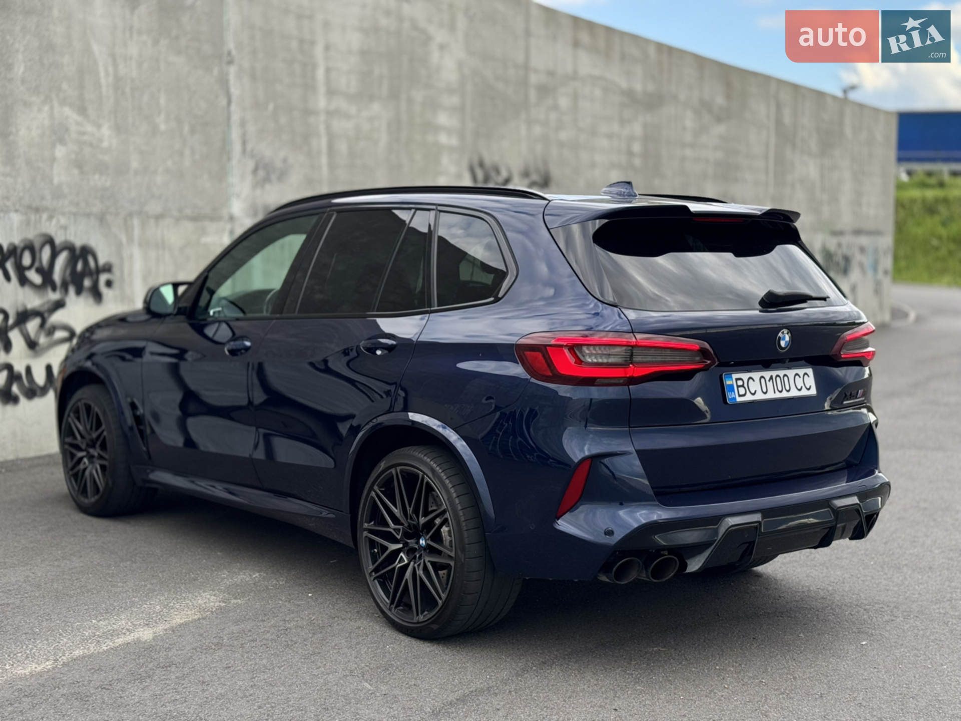 2021 BMW X5 M - мініатюра 17