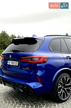 Внедорожник / Кроссовер BMW X5 M 2022 в 