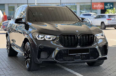 Позашляховик / Кросовер BMW X5 M 2022 в 