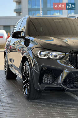 Позашляховик / Кросовер BMW X5 M 2022 в 