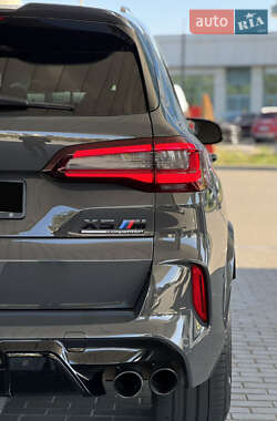 Позашляховик / Кросовер BMW X5 M 2022 в 