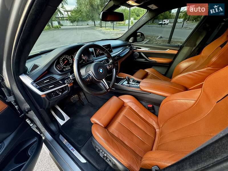 Внедорожник / Кроссовер BMW X5 M 2016 в Киеве