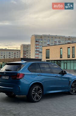 Внедорожник / Кроссовер BMW X5 M 2016 в 