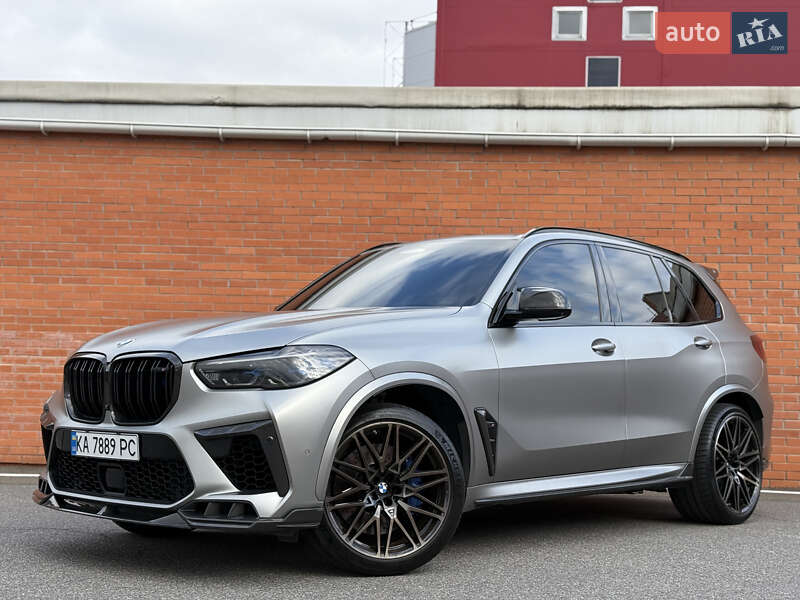 Внедорожник / Кроссовер BMW X5 M 2022 в Киеве