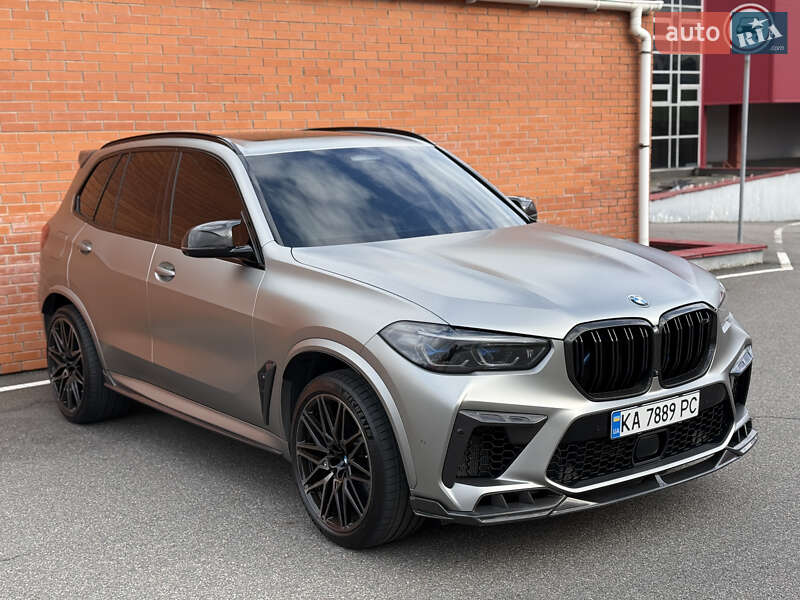 Внедорожник / Кроссовер BMW X5 M 2022 в Киеве