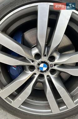 Внедорожник / Кроссовер BMW X5 M 2012 в 