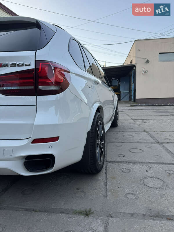 Позашляховик / Кросовер BMW X5 M 2014 в Дніпрі фото 10 Позашляховик / Кросовер BMW X5 M 2014 в Дніпрі