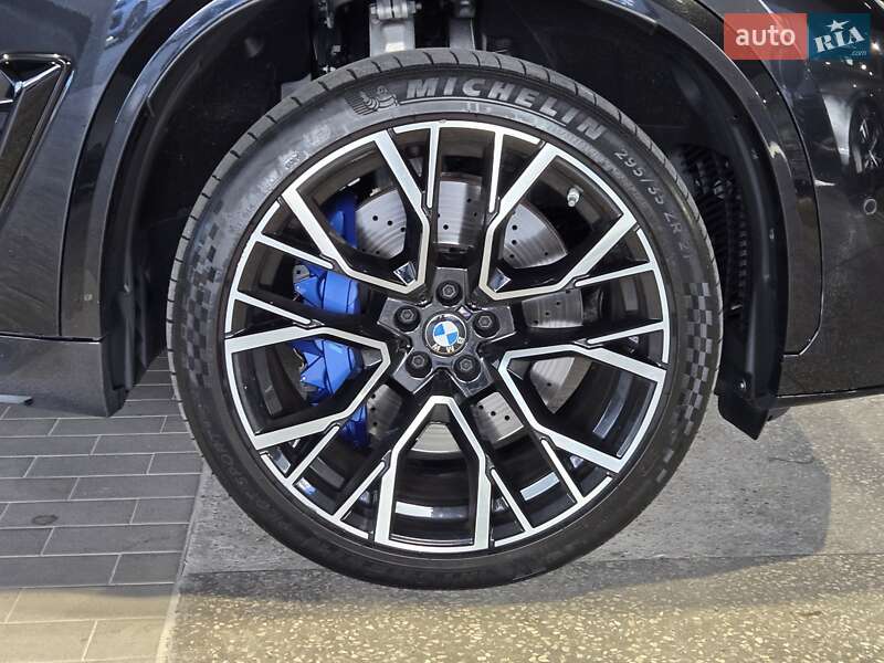 Внедорожник / Кроссовер BMW X5 M 2022 в Одессе