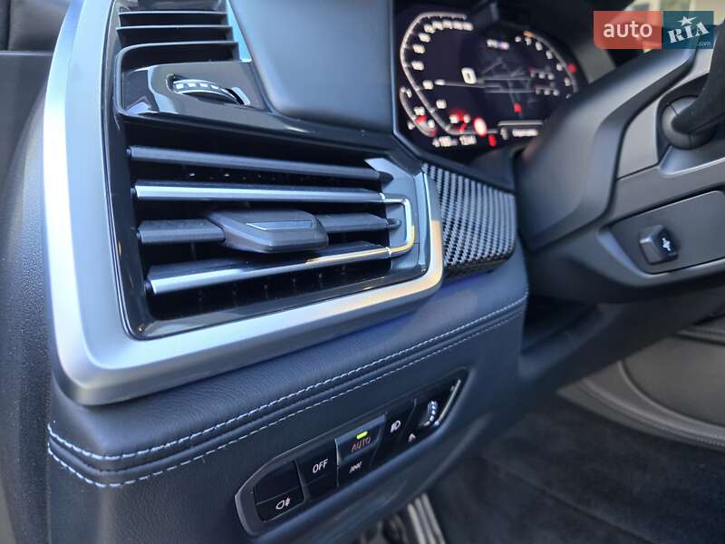 Внедорожник / Кроссовер BMW X5 M 2022 в Одессе