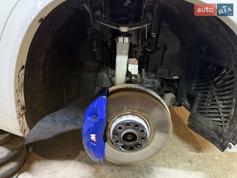 Внедорожник / Кроссовер BMW X5 M 2010 в Нововолынске