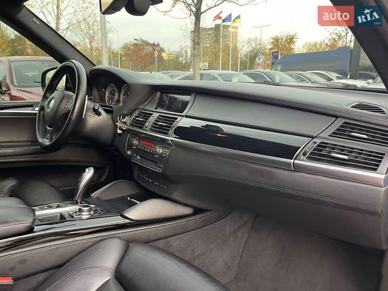 Позашляховик / Кросовер BMW X5 M 2011 в Києві