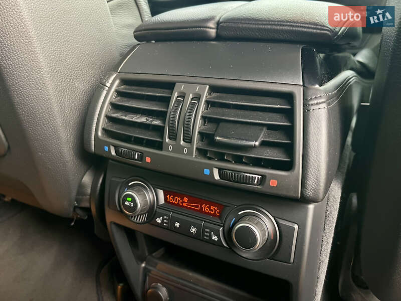 Позашляховик / Кросовер BMW X5 M 2011 в Києві