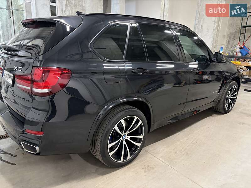 Внедорожник / Кроссовер BMW X5 M 2016 в Киеве фото 8 Внедорожник / Кроссовер BMW X5 M 2016 в Киеве