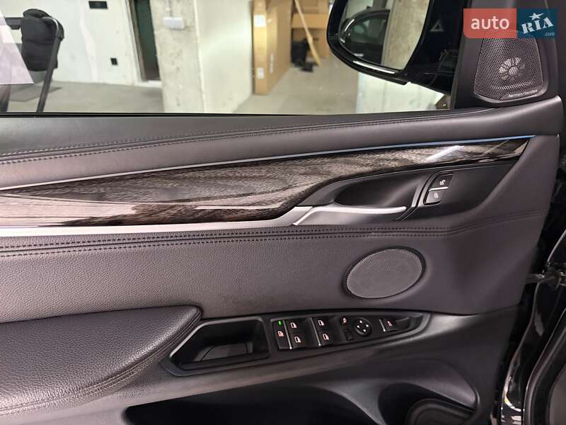 Внедорожник / Кроссовер BMW X5 M 2016 в Киеве фото 26 Внедорожник / Кроссовер BMW X5 M 2016 в Киеве