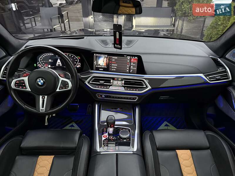 Внедорожник / Кроссовер BMW X5 M 2022 в Киеве