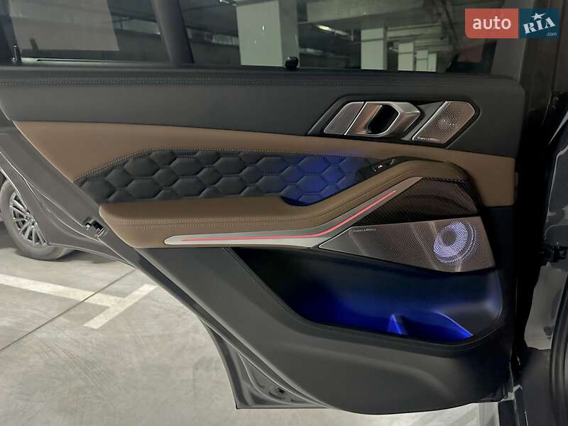 Внедорожник / Кроссовер BMW X5 M 2022 в Днепре