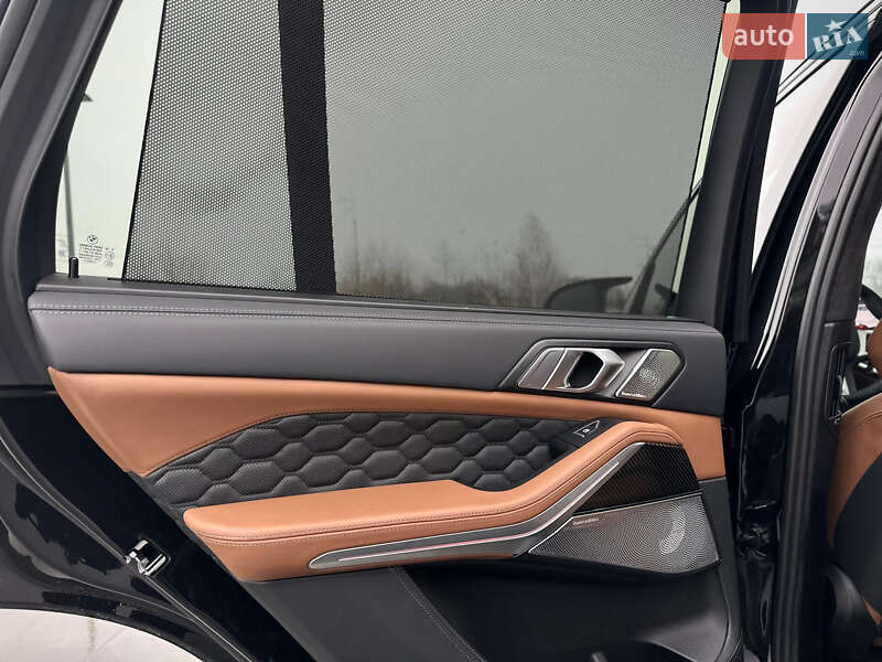 Внедорожник / Кроссовер BMW X5 M 2024 в Киеве