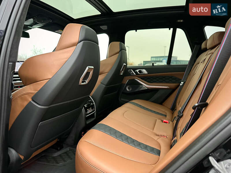 Внедорожник / Кроссовер BMW X5 M 2024 в Киеве