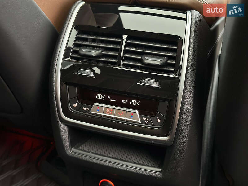 Внедорожник / Кроссовер BMW X5 M 2024 в Киеве