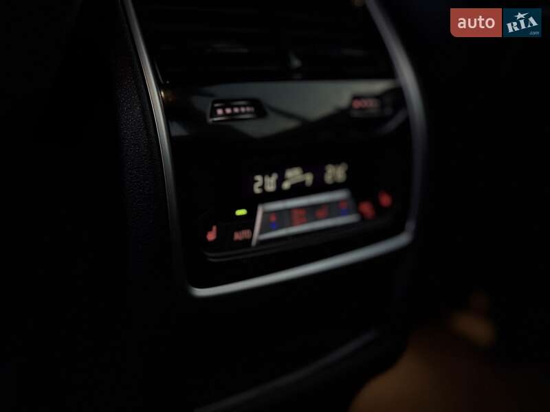 Внедорожник / Кроссовер BMW X5 M 2022 в Тернополе