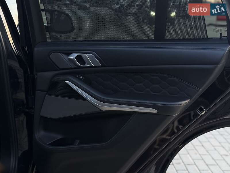 Внедорожник / Кроссовер BMW X5 M 2022 в Тернополе