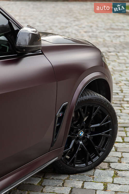 Позашляховик / Кросовер BMW X5 M 2022 в Києві
