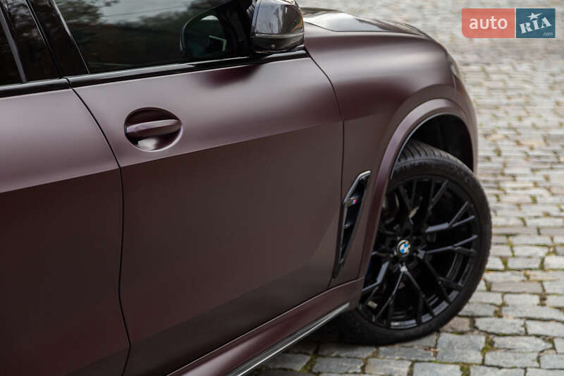 Позашляховик / Кросовер BMW X5 M 2022 в Києві