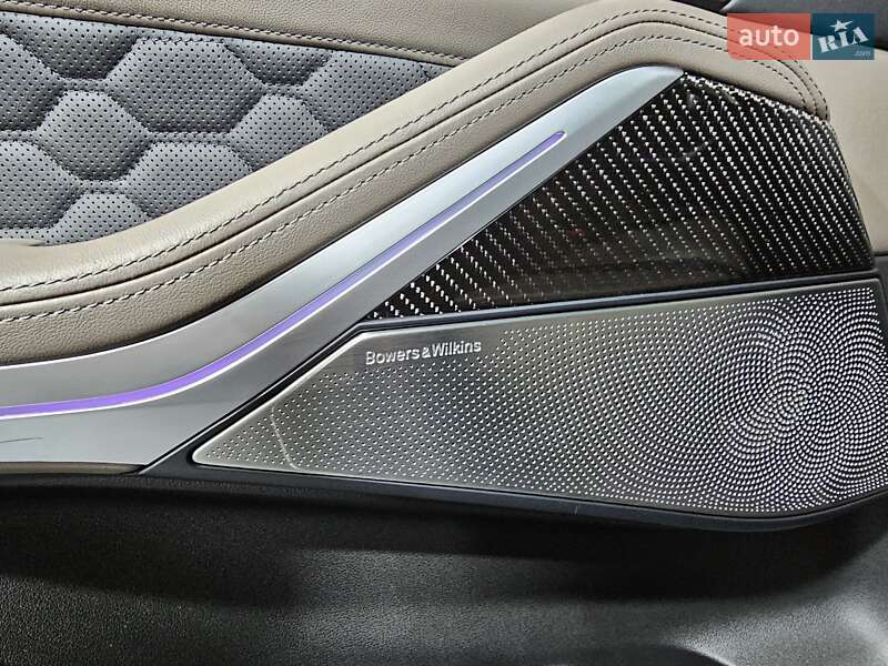 Внедорожник / Кроссовер BMW X5 M 2021 в Киеве