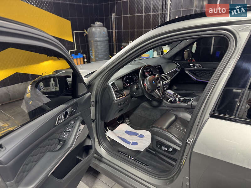 Позашляховик / Кросовер BMW X5 M 2022 в Львові
