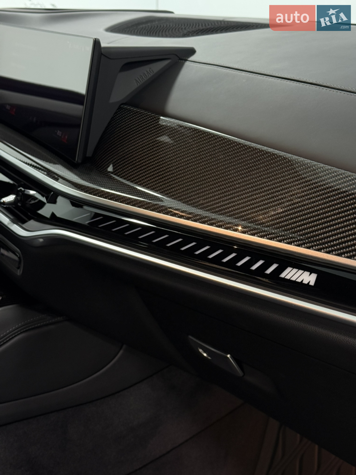 2023 BMW X5 M - мініатюра 29