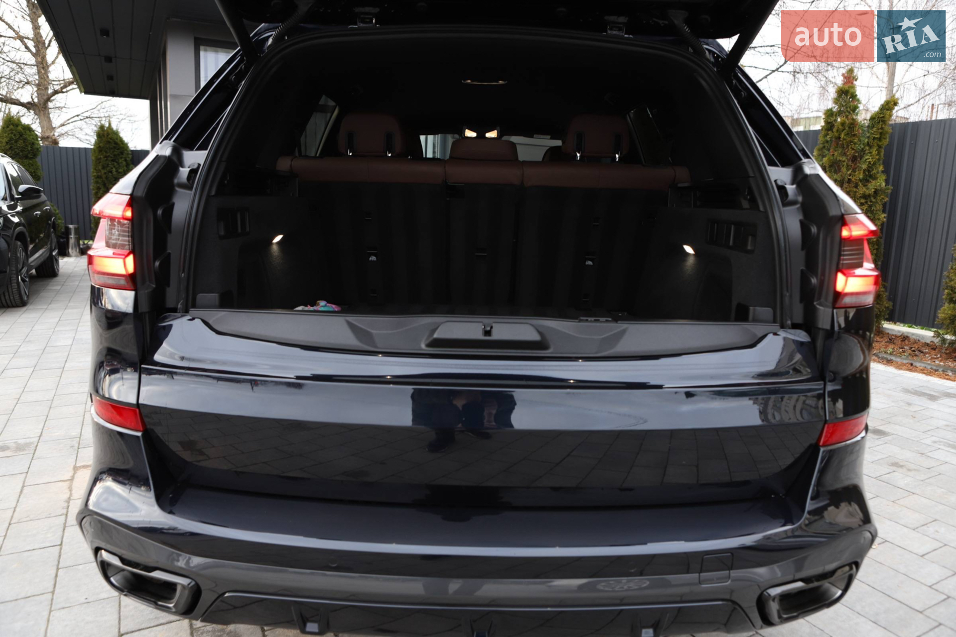 2021 BMW X5 M - мініатюра 42