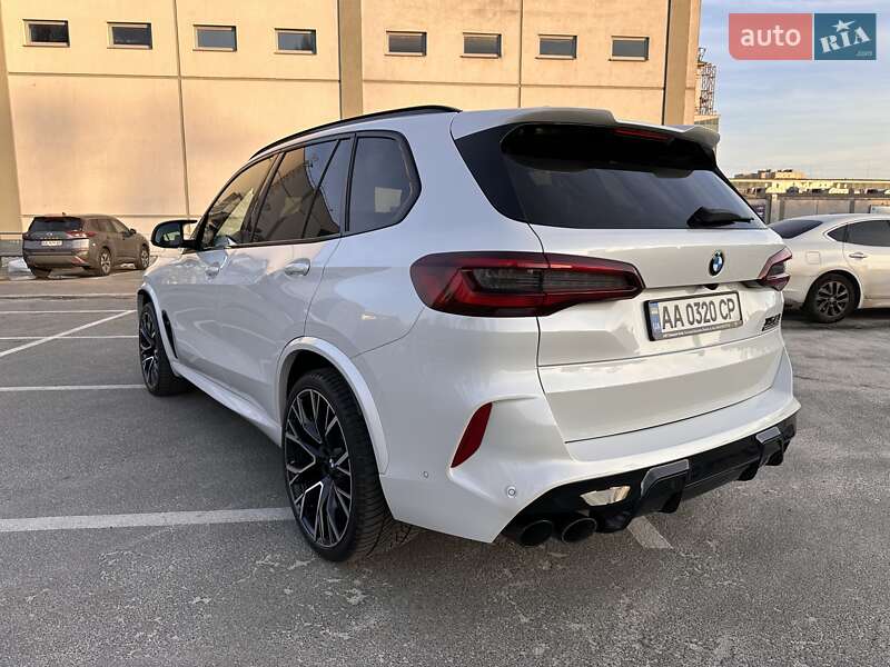 Внедорожник / Кроссовер BMW X5 M 2022 в Киеве