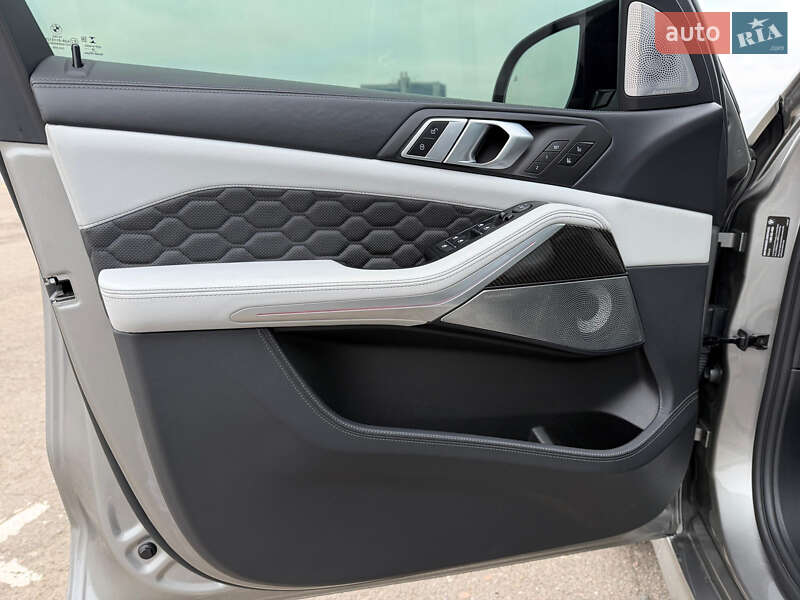 Позашляховик / Кросовер BMW X5 M 2020 в Києві