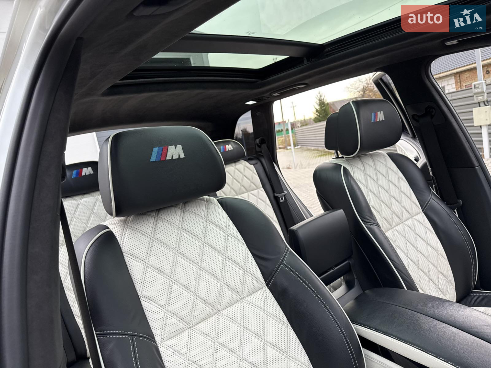 2010 BMW X5 M - мініатюра 30