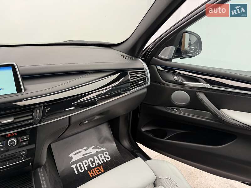 Внедорожник / Кроссовер BMW X5 M 2016 в Киеве