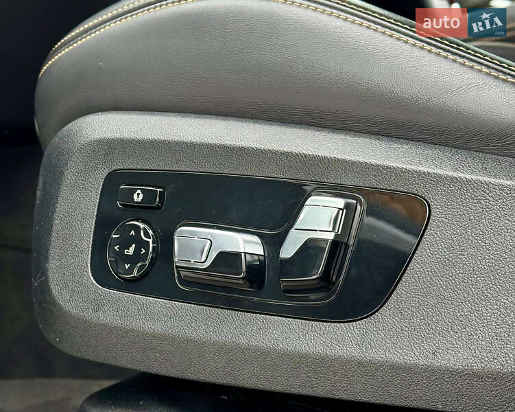 Внедорожник / Кроссовер BMW X5 M 2020 в Киеве фото 32 Внедорожник / Кроссовер BMW X5 M 2020 в Киеве