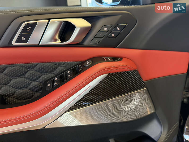 Внедорожник / Кроссовер BMW X5 M 2022 в Киеве