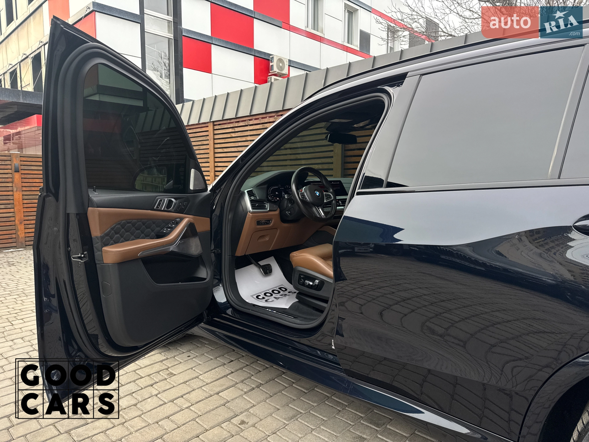 2021 BMW X5 M - мініатюра 26