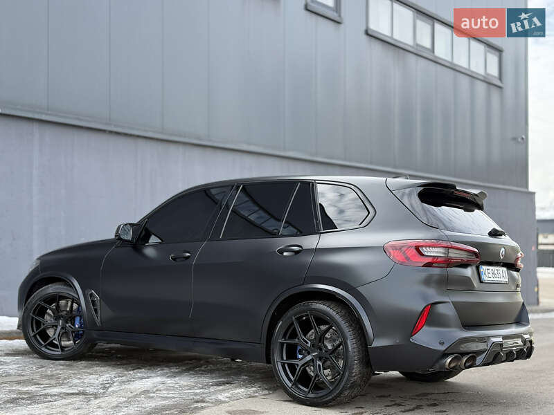Внедорожник / Кроссовер BMW X5 M 2022 в Киеве