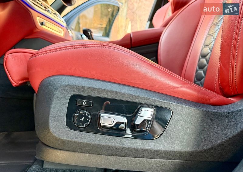 Позашляховик / Кросовер BMW X5 M 2021 в Дніпрі