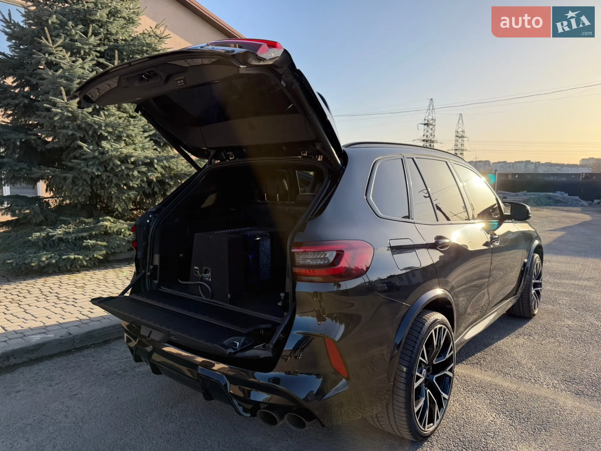 2023 BMW X5 M - мініатюра 11