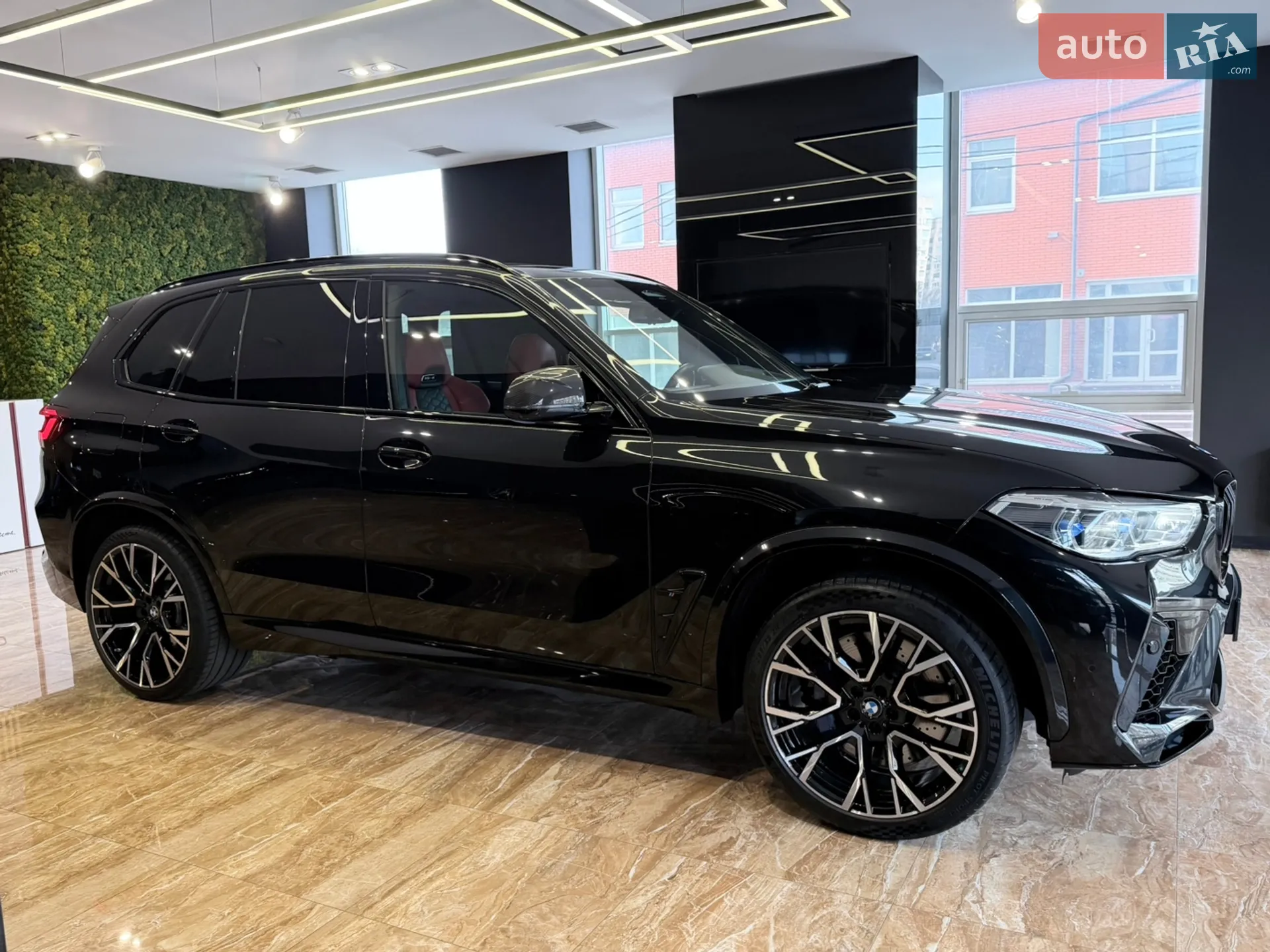 2022 BMW X5 M - мініатюра 6