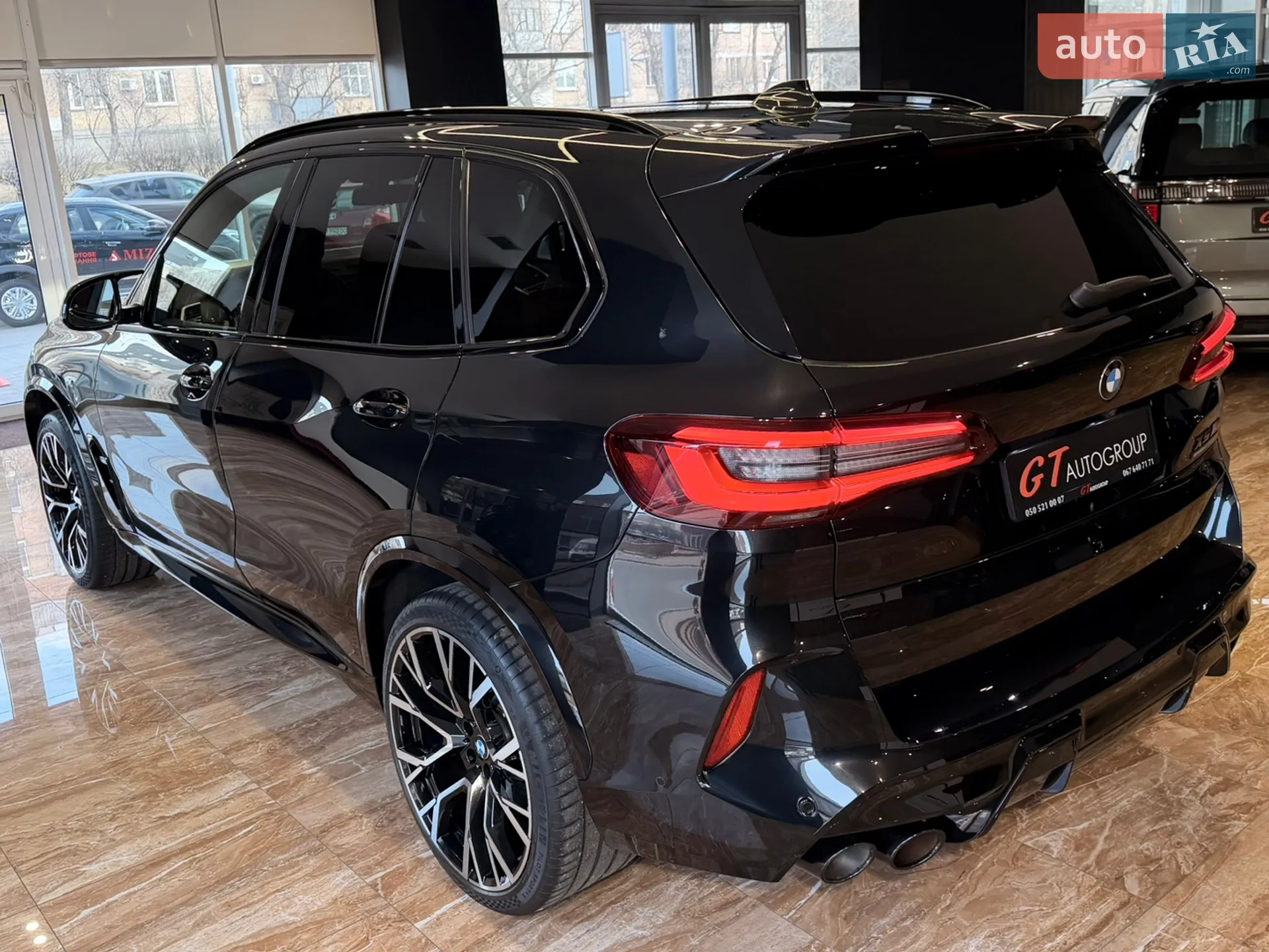 2022 BMW X5 M - мініатюра 11