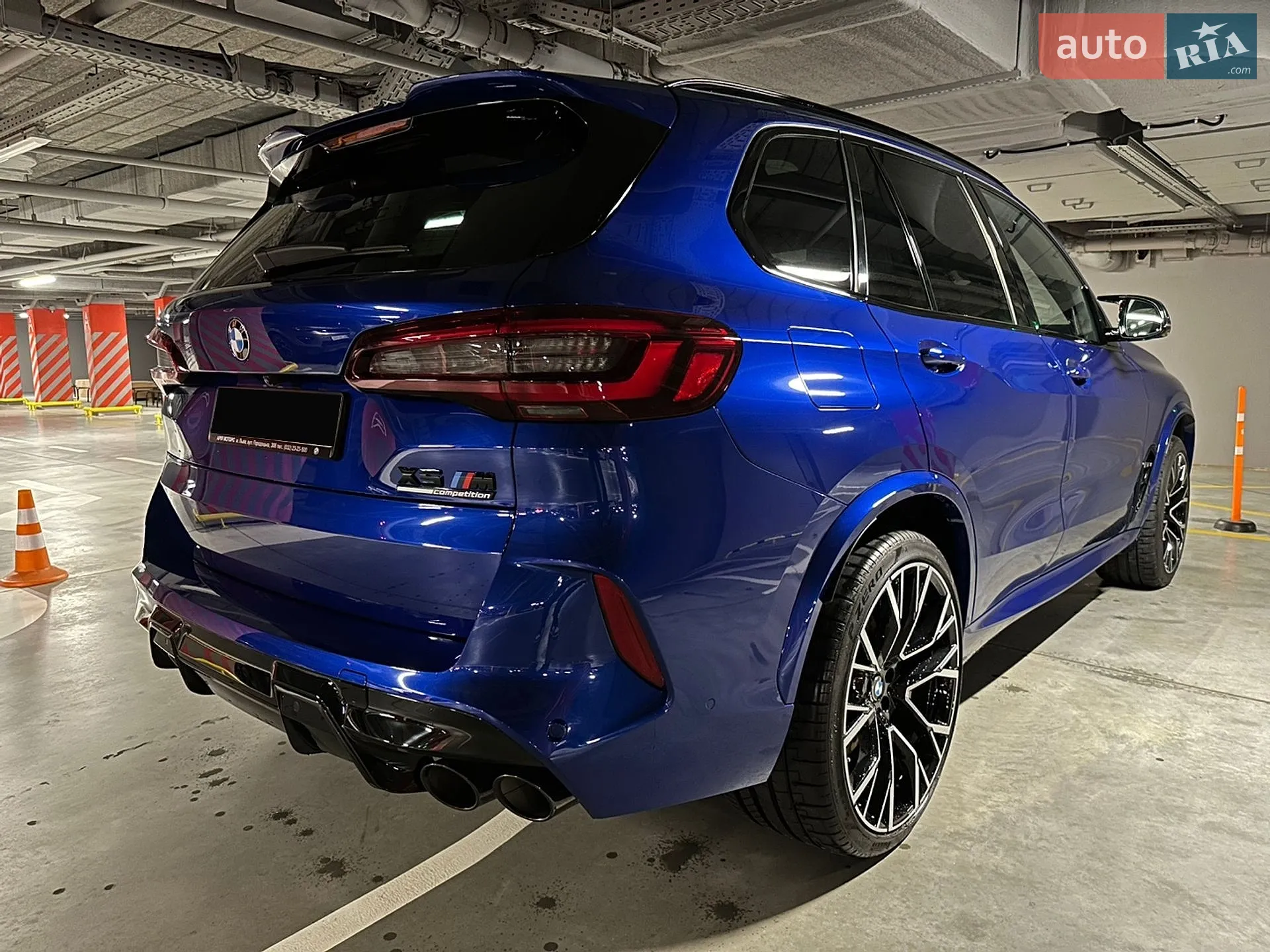 2022 BMW X5 M - мініатюра 17